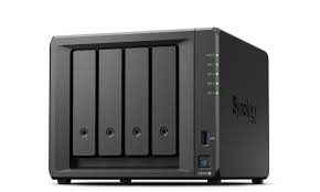 NAS SYNOLOGY DS923 X 4HD/SSD 3.5/2.5SATA >NO HD<2-CORE AMD FIBNO 3.1GHZ-DDR4 4GB-2P GIGA-2P USB-1P ESATA-SUPP.FINO 40 TEL GAR.2