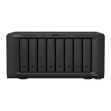 NAS SYNOLOGY DS1823xs+ x8HD 3.5/2.5"SATA HDD/SSD e M2 >NO HD<HOT SWAP AMD Ryzen V1780B -DDR4 ECC 8Gb -1P 10Gbe 2P 1Gbe-3P USB3.2